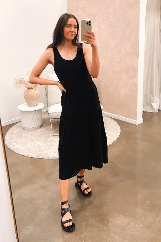 AAE Linen Midi Dress Black Elegant Pleated Detail Midi Dress