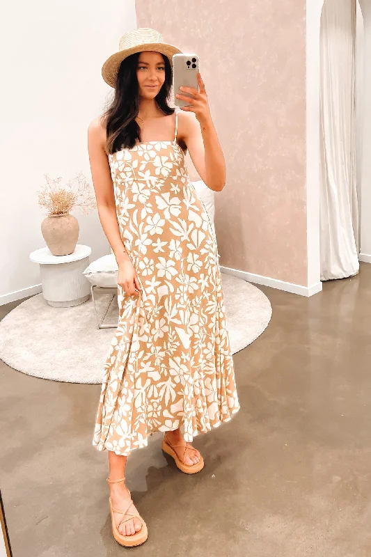 Courtney Midi Dress Beige White Stylish Pleated Skirt Midi Dress