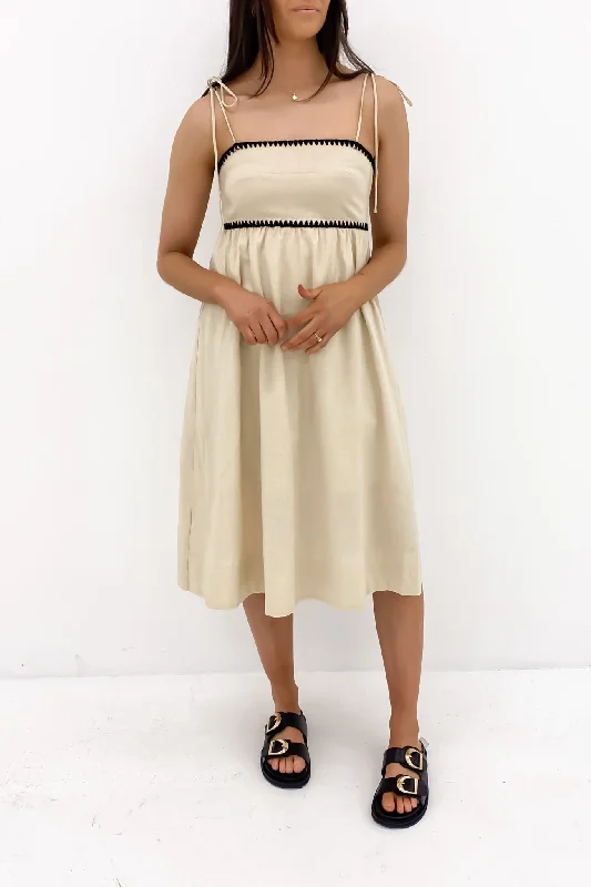 Rohan Midi Dress Beige Comfortable Fit-and-Flare Midi Dress