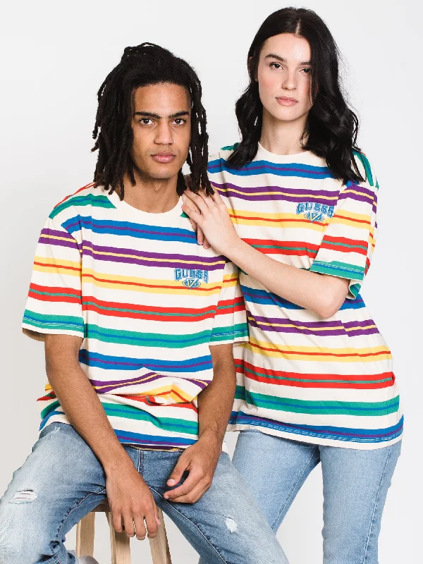 GUESS UNISEX HORIZONTAL STRIANGLE LOGOPE SHORT SLEEVE TEE - CLEARANCE Satin Fabric Silk Fabric Chiffon Fabric GUESS UNISEX HORIZONTAL STRIANGLE LOGOPE SHORT SLEEVE TEE - CLEARANCE Satin Fabric Silk Fabric Chiffon Fabric