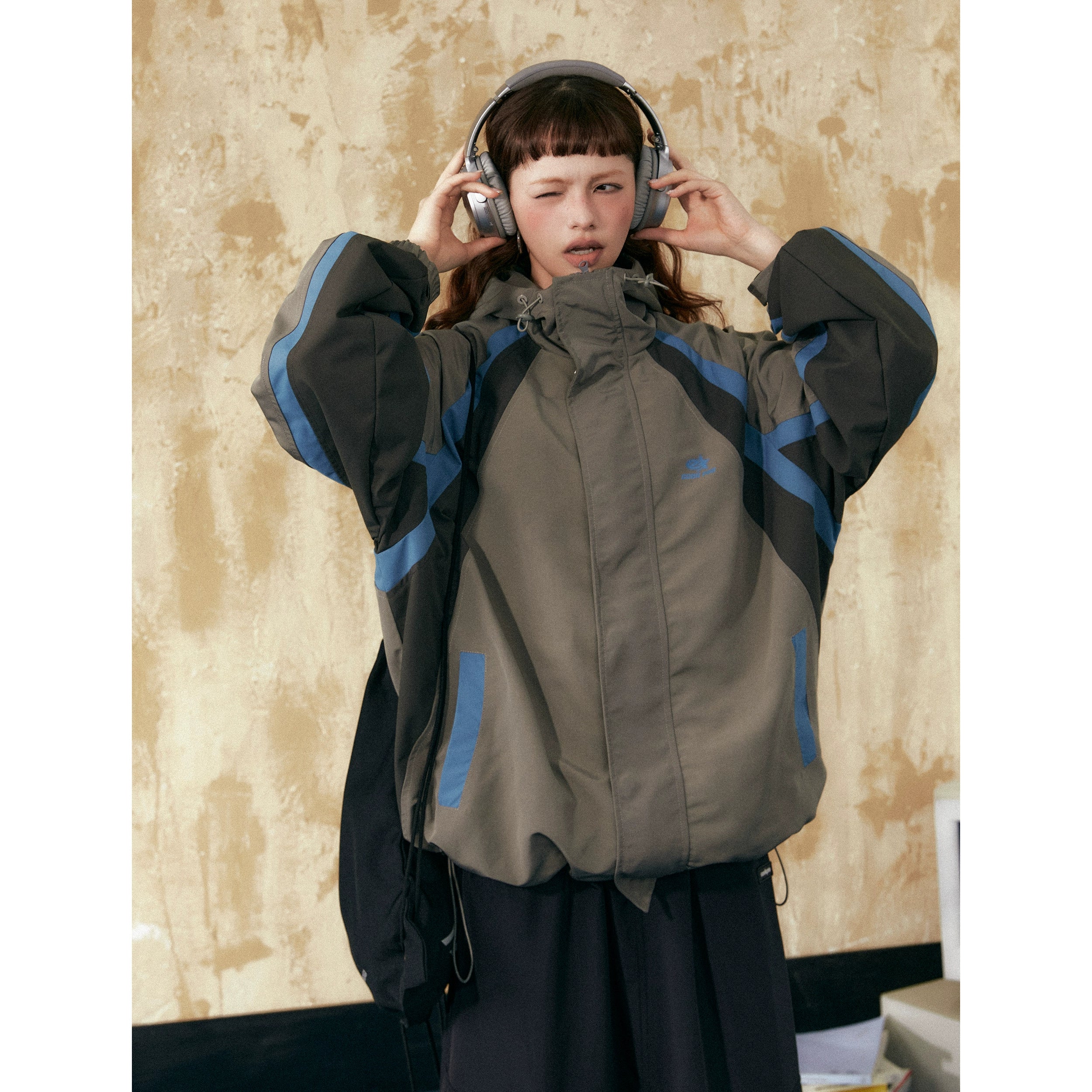 Vintage Color Block Loose Fit Mountain Jacket One-Shoulder Jacket Off-the-Shoulder Jacket Asymmetrical Jacket Vintage Color Block Loose Fit Mountain Jacket One-Shoulder Jacket Off-the-Shoulder Jacket Asymmetrical Jacket