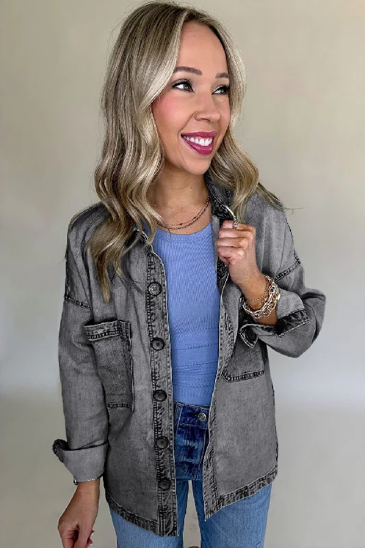 Women' s Mineral Wash Patched Pocket Split Denim Jacket Jacket Blazer Coat