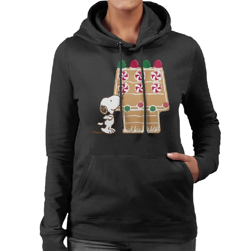 Peanuts Snoopy Reaching For Candy Cane Women's Hooded Sweatshirt