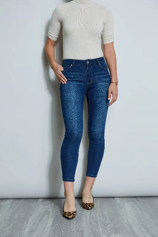 Tahari 28" Skinny Denim Jeans Elegant Tapered Leg Denim