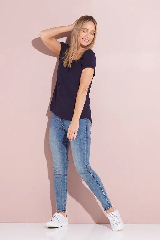 Carina Jeans - Denim Fashionable Raw Hemmed Jeans
