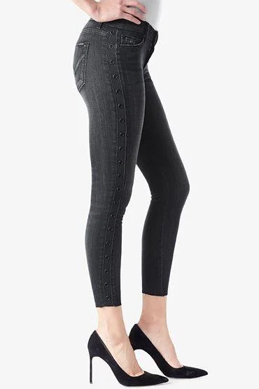 Hudson Jeans Luna Midrise Crop Super Skinny Raw Hem in Varnished Trendy Wide-Leg High-Waist Denim Hudson Jeans Luna Midrise Crop Super Skinny Raw Hem in Varnished Trendy Wide-Leg High-Waist Denim