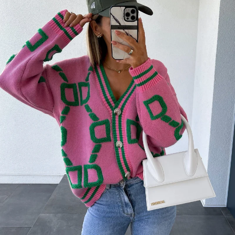 Embroidered V-neck Loose Knitted sweater Mesh Fabric Canvas Fabric Denim Fabric