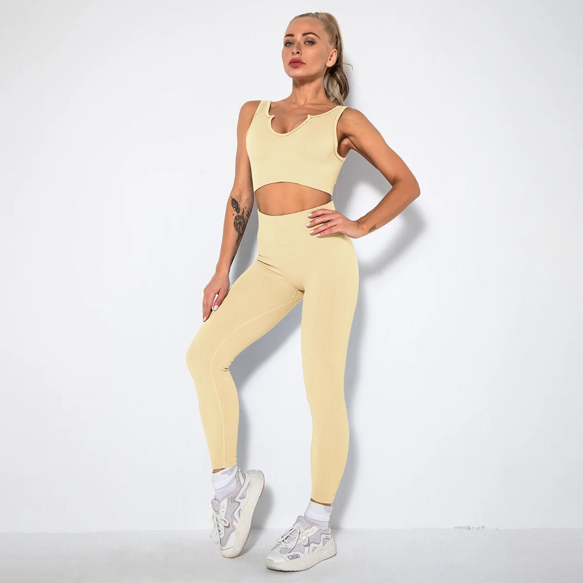 v-bra+Leggings-Beige