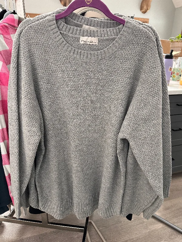 Grey round hem sweater